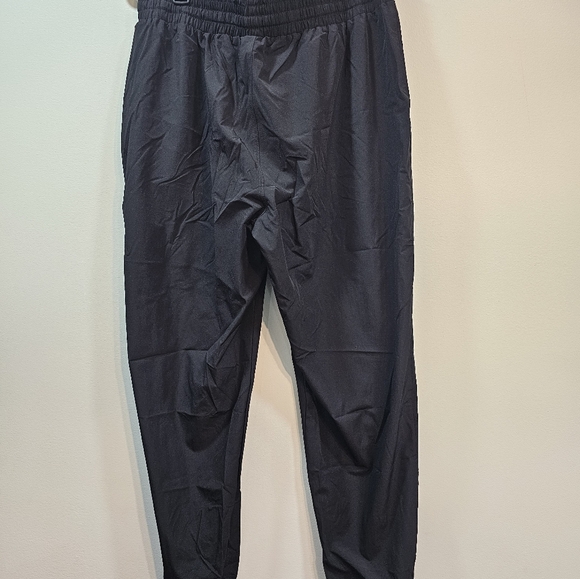 New without out tags Zyia Jogger - Picture 2 of 2